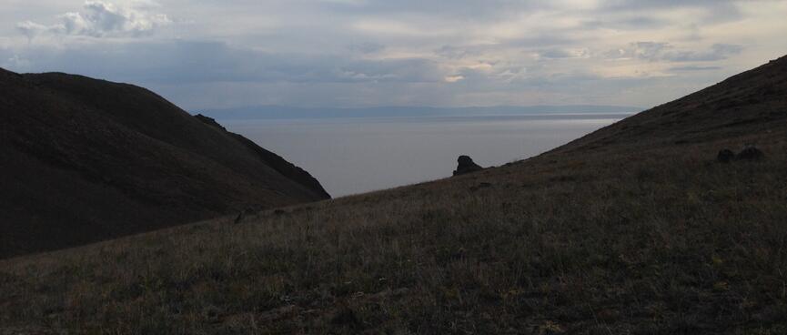 Looking back at the crag, from the hilltop.